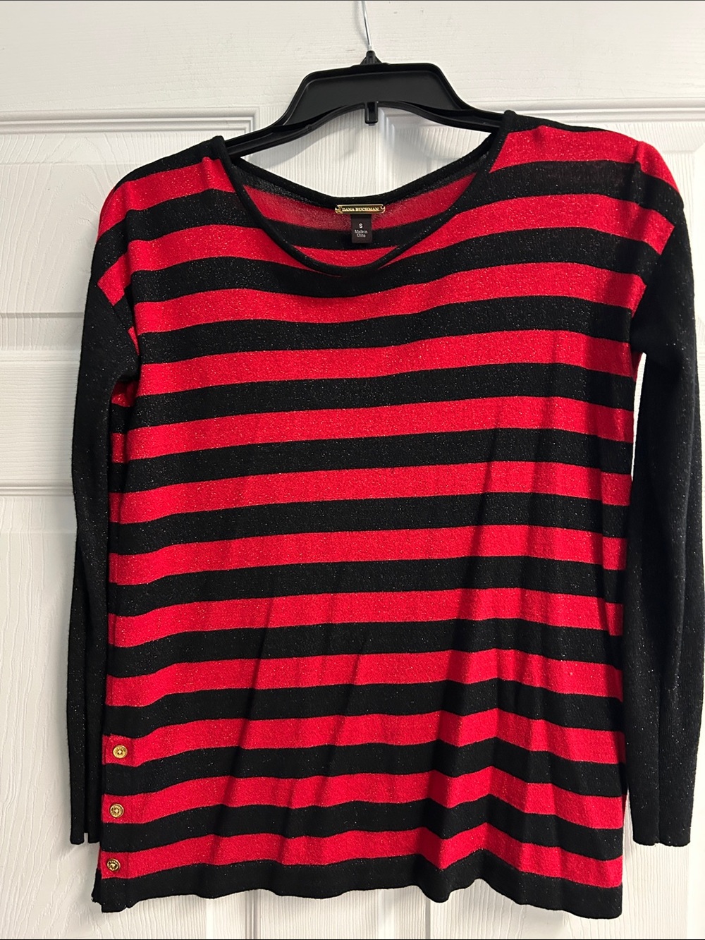 Dana Buchman Red and Black Sparkly Striped Long-Sleeve Lightweight Sweater